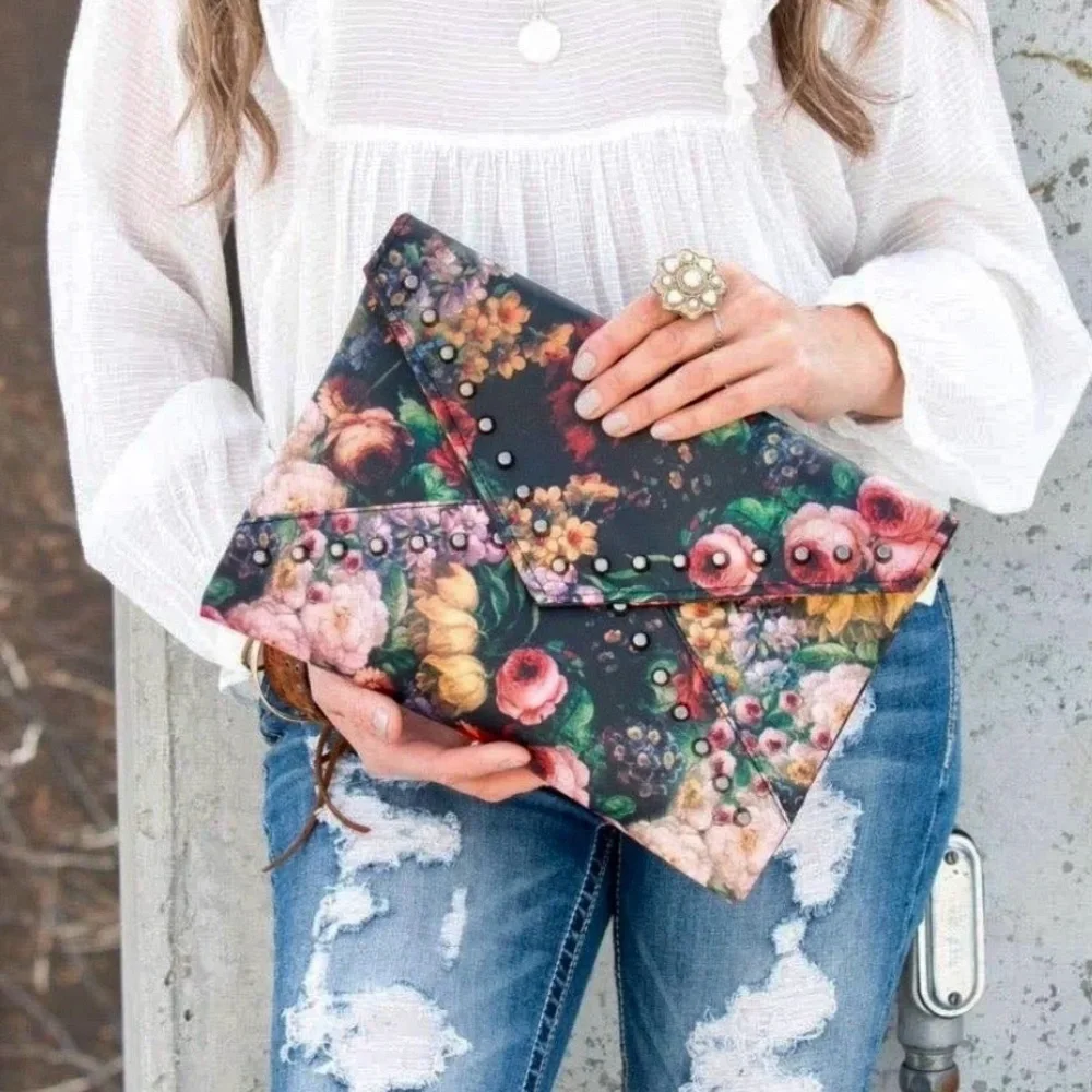 Floral Retro Faux Leather 13 inch Studded Envelope Clutch Detachable Strap